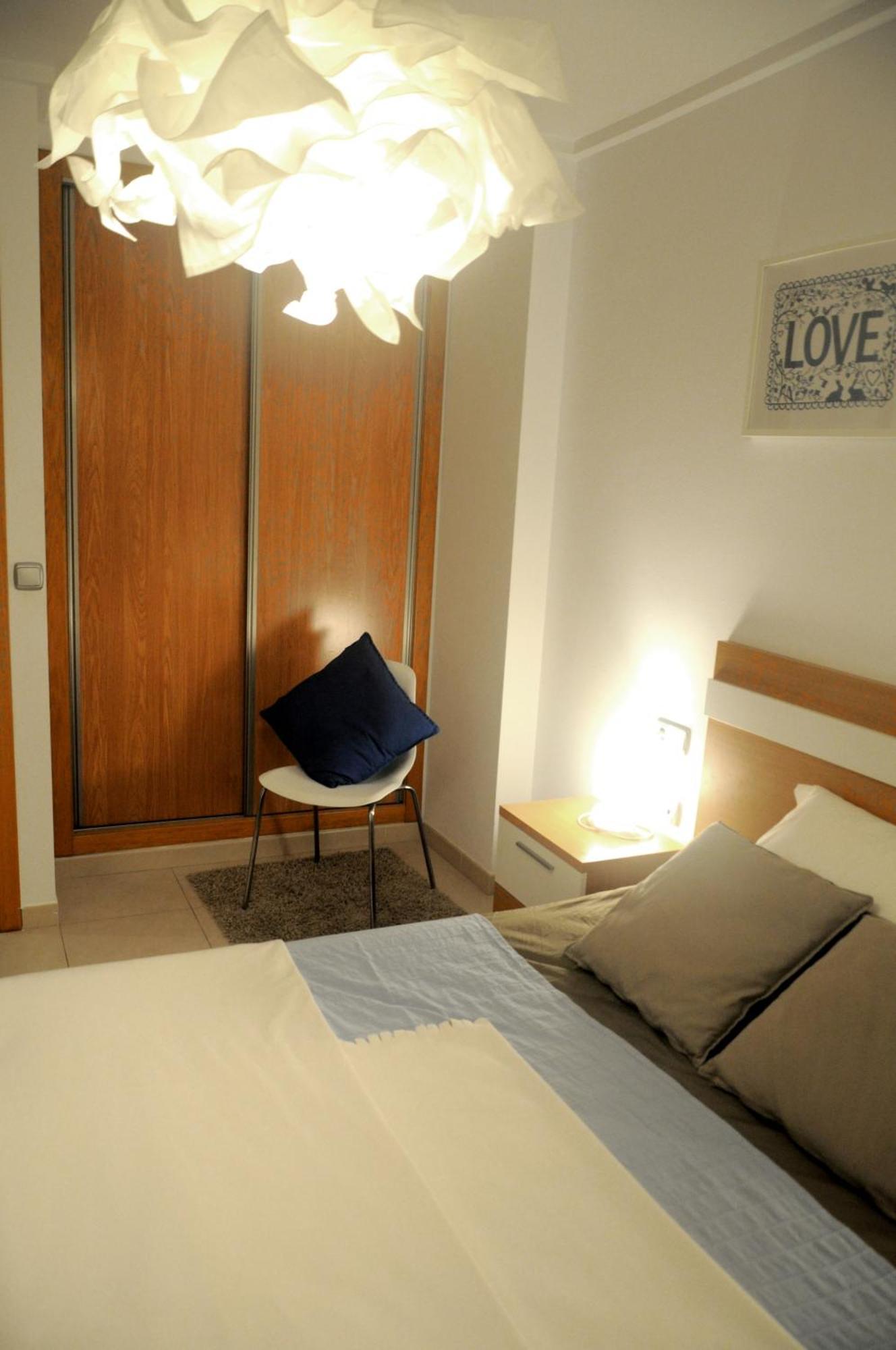 Alicante Apartments Luaran gambar