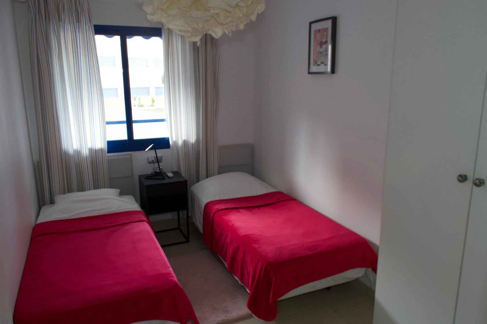 Alicante Apartments Luaran gambar