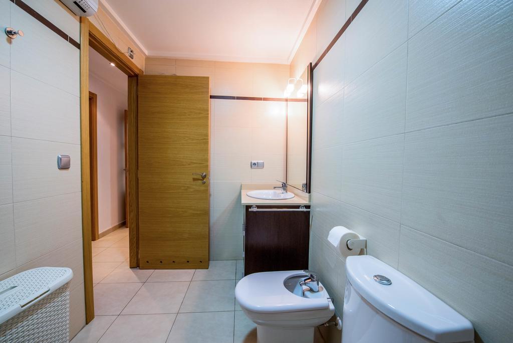 Alicante Apartments Luaran gambar